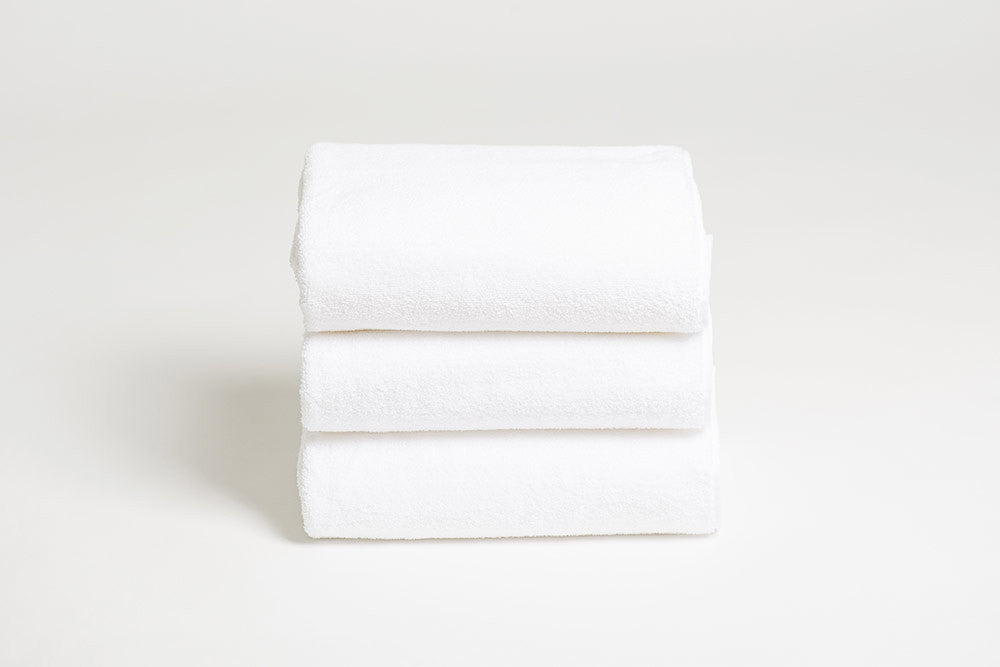 CHANEL Novelty Towel Set 70cm x 140cm Bath towel 35cm x 75cm Face towel  White